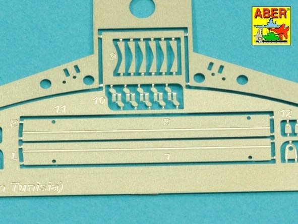 Aber 16140 Tiger I,E Tunezyjski z 501 Abt.- Turret pod / Zasobnik wieżowy 1/16