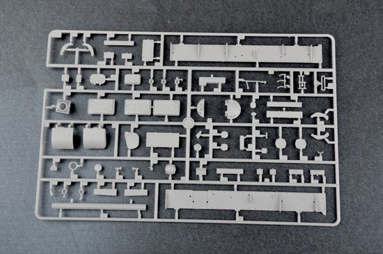 Trumpeter 01549 T-62 ERA Mod.1972 (1:35)