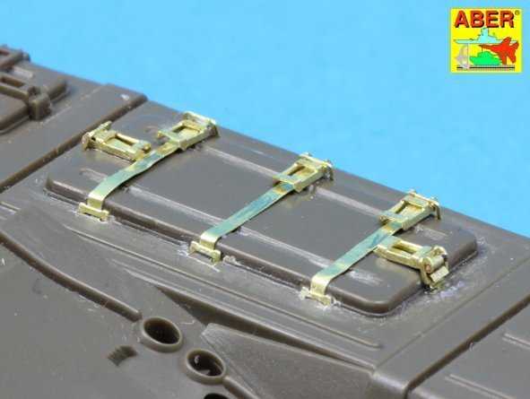 Aber 35A122 Clasps for Russian modern Tanks like T-64;T-72;T-80;T-90 (1:35)