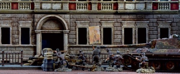 Italeri 6112 BATTLE of BERLIN Diorama Set (1:72)