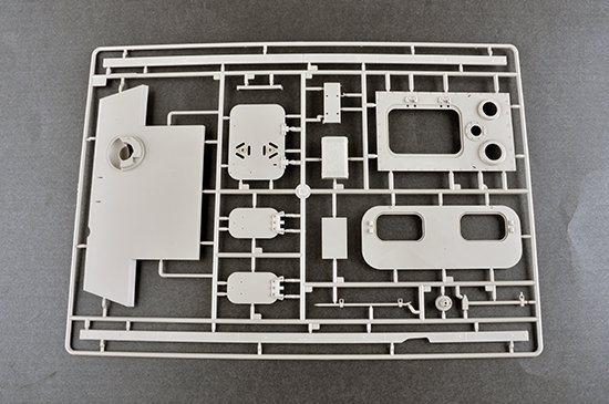 Trumpeter 00928 German Sd.Kfz.171 Panther Ausf.G - Early Version 1/16