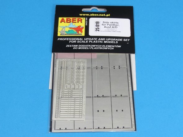 Aber 25019 Side skirts for Panther A/D (1:25)