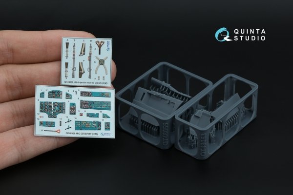 Quinta Studio QD+48558 MiG-25RB/MiG-25RBT 3D-Printed &amp; coloured Interior on decal paper (ICM) (with 3D-printed resin parts)  1/48