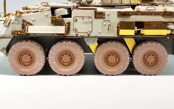 E.T. Model P35-158 U.S.Army Stryker Armored Vehicle Sagged Wheels For TRUMPETER Kit 1/35