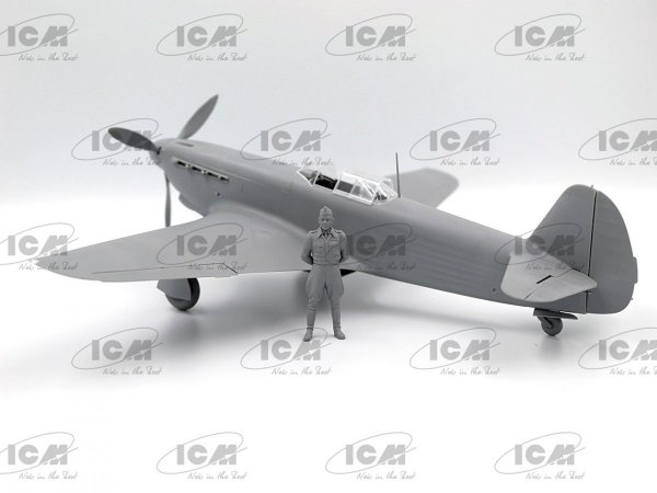 ICM 32093 Normandie-Niémen. Plane of Roland de la Poype (Yak-9T with Roland de la Poype figure) 1/32