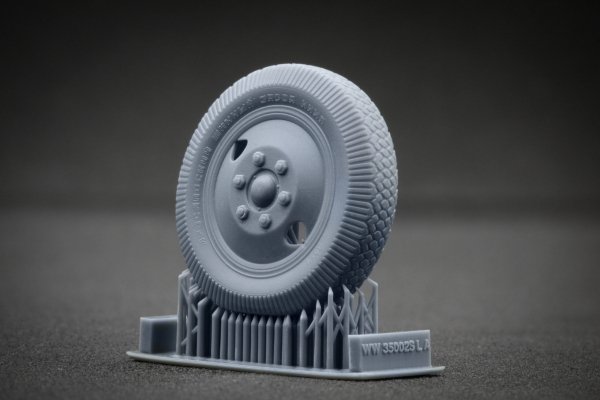 ScaleX WW 35002S ZIS-5 Sagged wheel set (for HobbyBoss) 1/35