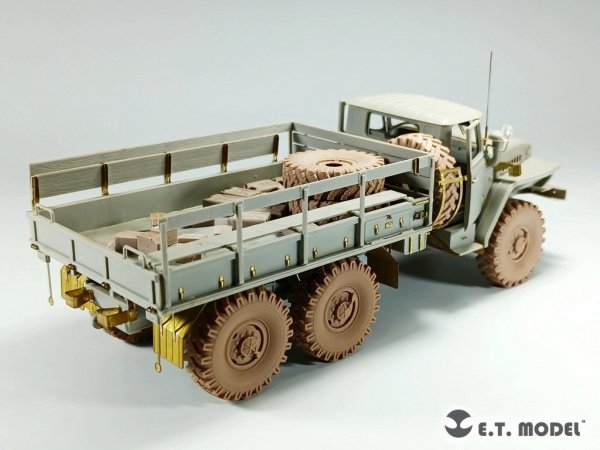 E.T. Model P35-116 Russian URAL-4320 Truck Weighted Road Wheels(3D Printed) For TRUMPETER Kit 1/35