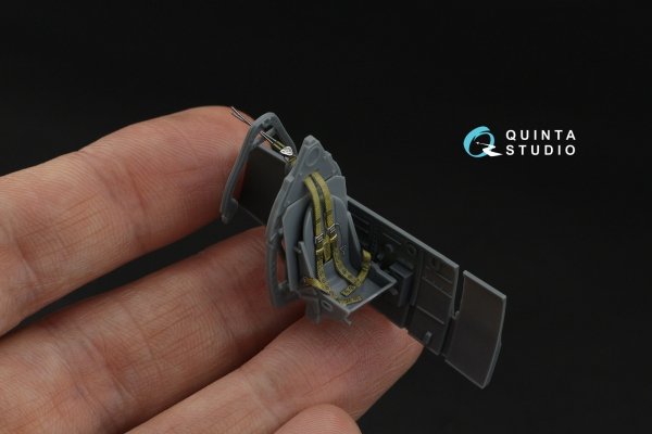 Quinta Studio QR+48102 British Fighter seatbelts (pre-war/early WWII) (with metal buckles) (All kits) 1/48