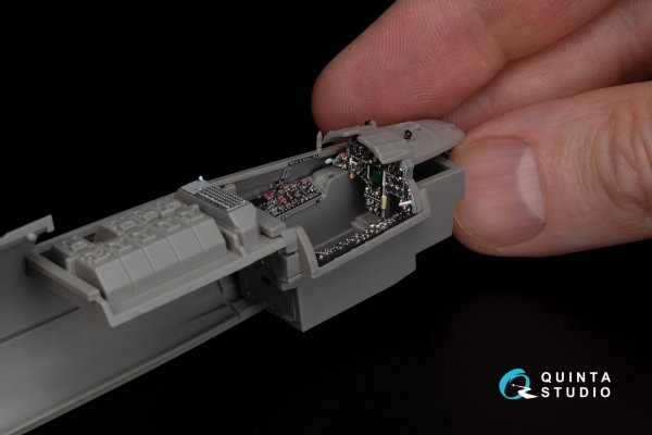 Quinta Studio QD48282 F-104A/С 3D-Printed &amp; coloured Interior on decal paper (Kinetic) 1/48