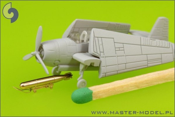 Master SM-350-072 USN Airborne torpedoes Mark 13 (22.4in) with trolleys - early type (10 pcs)