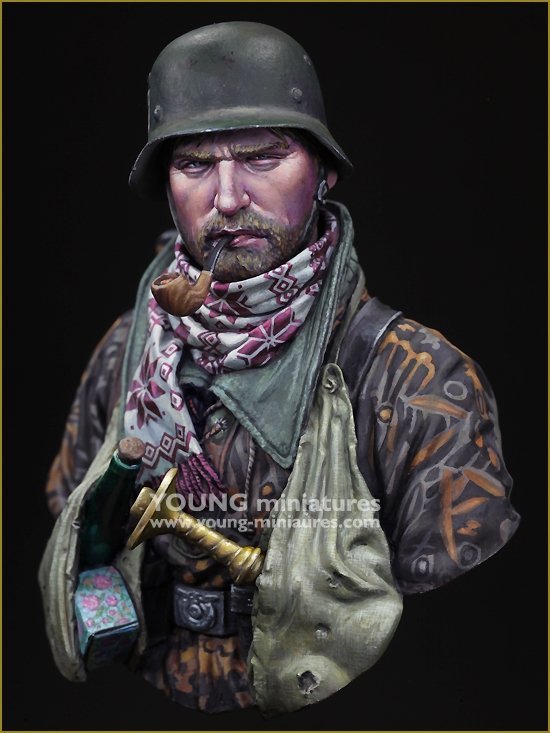 Young Miniatures YM1877 ALTER HASE WWII 1/10