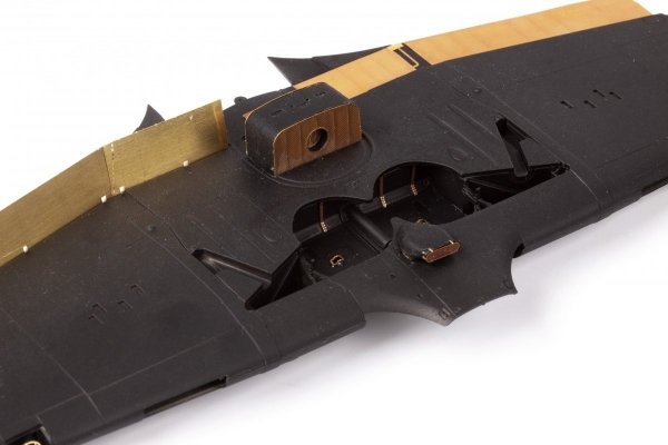 Eduard BIG33151 Hurricane Mk. IIb REVELL 1/32