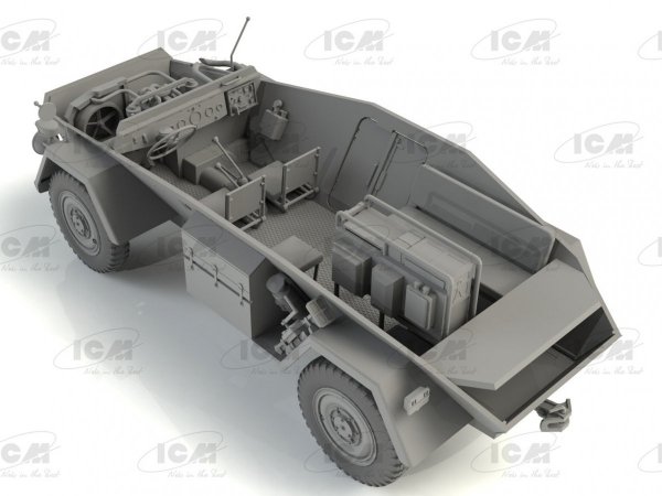 ICM 35111 Sd.Kfz. 247 Ausf.B with Crew 1/35