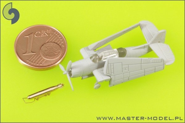 Master SM-350-072 USN Airborne torpedoes Mark 13 (22.4in) with trolleys - early type (10 pcs)