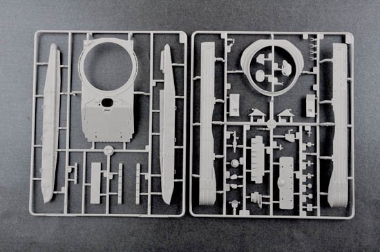 Trumpeter 05599 Russian T-72B/B1 MBT (w/kontakt-1 reactive armor) (1:35)