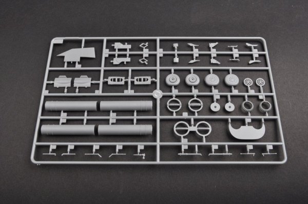 Trumpeter 02846 J-8D Finback (1:48)