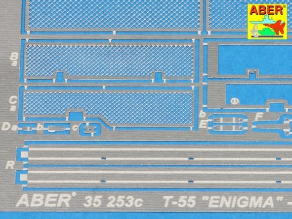 Aber 35253 Iraqi Medium Tank T-55 ENIGMA - vol.1 - basic set (1:35)