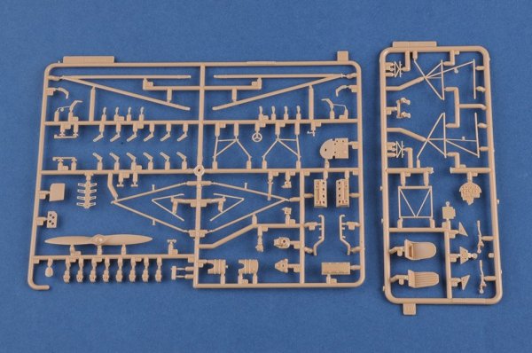 Hobby Boss 80181 Fieseler Fi-156 C-3/TROP Storch 1/35