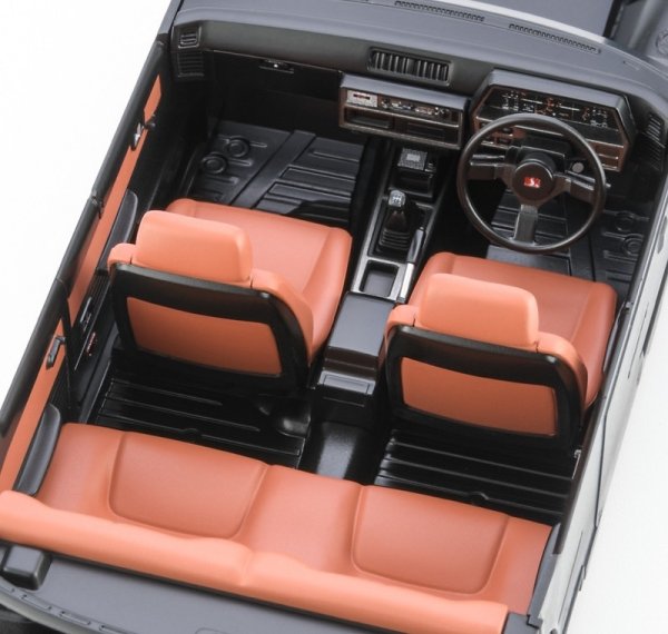 Hasegawa HC65-21165 Nissan Skyline 2000 Turbo RS (R30) Early Version (1983) 1/24