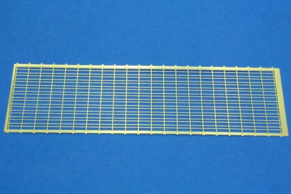 RB Model 350A02 Relingi (10 x 134mm) 1/350