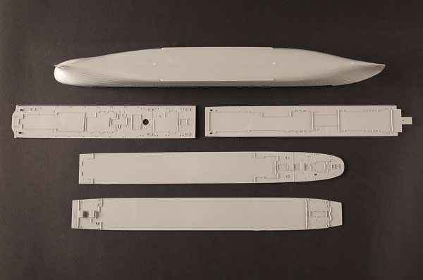 Hobby Boss 83422 HMHS Britannic 1/700