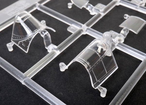 Magic Factory 5004 The British Royal Navy Fleet Air Arm Corsair Mk.II 1/48