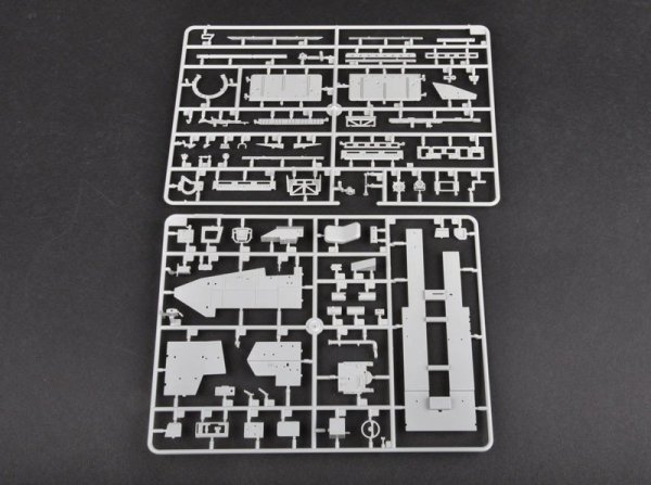Trumpeter 01512 M1129 Stryker Mortar Carrier Vehicle (MC-B) (1:35)