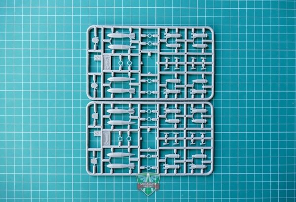 Modelsvit 72019 S-32MK Soviet bomber 1/72