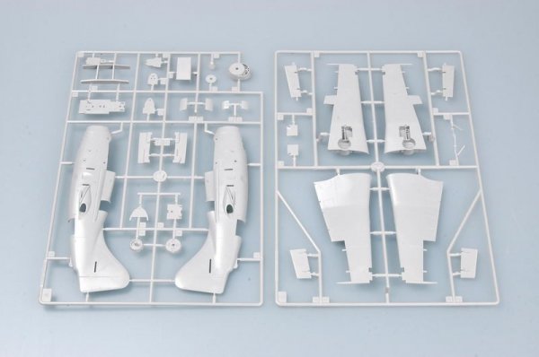 Trumpeter 01629 BRITISH Gannet AS.MK.1/4 (1:72)