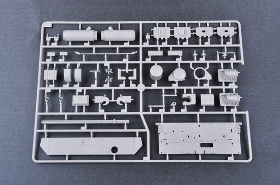 Trumpeter 00919 German Pzkpfw IV Ausf.F2 Medium 1/16