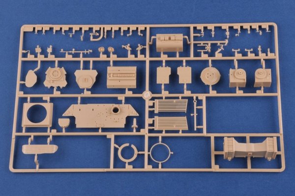 Hobby Boss 84502 Leopard C1A1 (Canadian MBT) 1/35