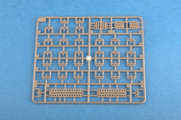 Hobby Boss 83804 German Pz.Kpfw.I Ausf.F (VK18.01)-Early (1:35)