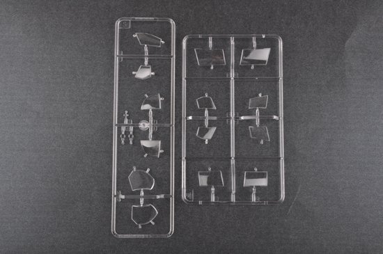 Trumpeter 05106 Eurocopter SA 365N Dauphin 2 (1:35)