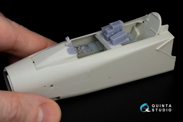 Quinta Studio QDS+48261 Tornado GR.1 3D-Printed coloured Interior on decal paper (Revell) (small version) (with 3D-printed resin parts) 1/48