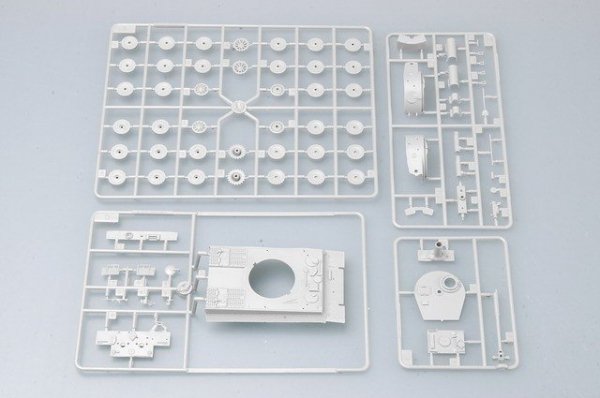 Trumpeter 07243 Tiger Ausf. E Mid (1:72)