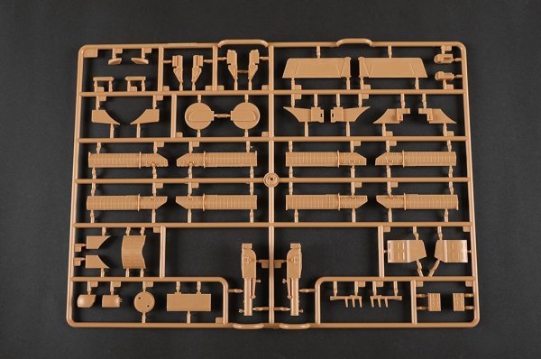 Trumpeter 01087 72V6 of 96k6 Pantsir-S1 SPAAGM BAZ-6909 1/35