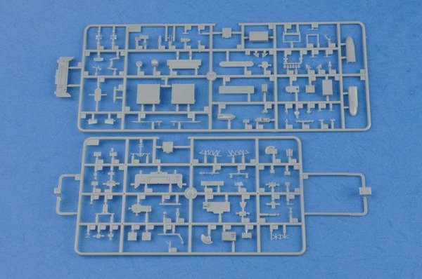 Hobby Boss 83408 USS Iwo Jima LHD-7 1/700