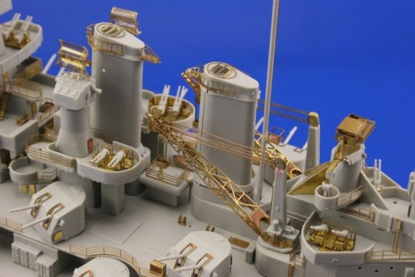 Eduard 53018 USS BB-55 North Carolina 1/350 Trumpeter