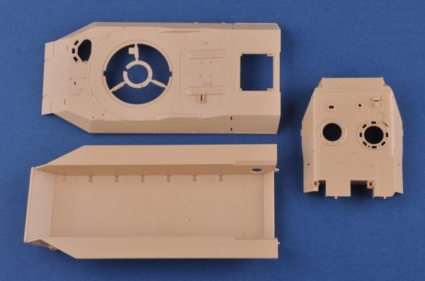 Hobby Boss 84502 Leopard C1A1 (Canadian MBT) 1/35
