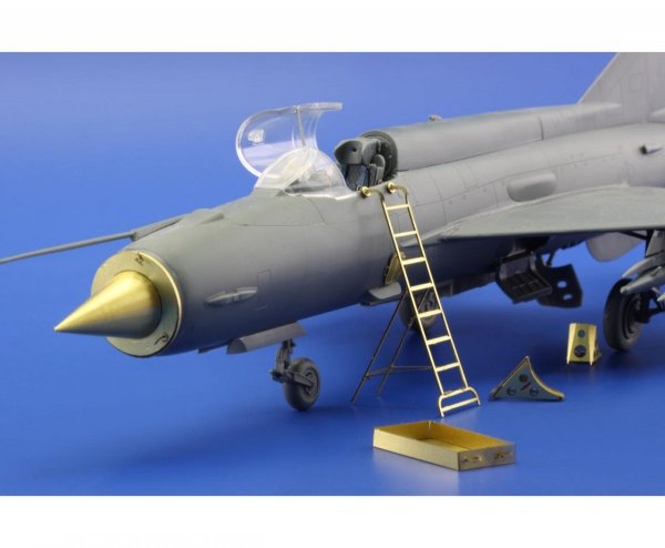 Eduard SIN64816 MiG-21PF 1/48 (Eduard)