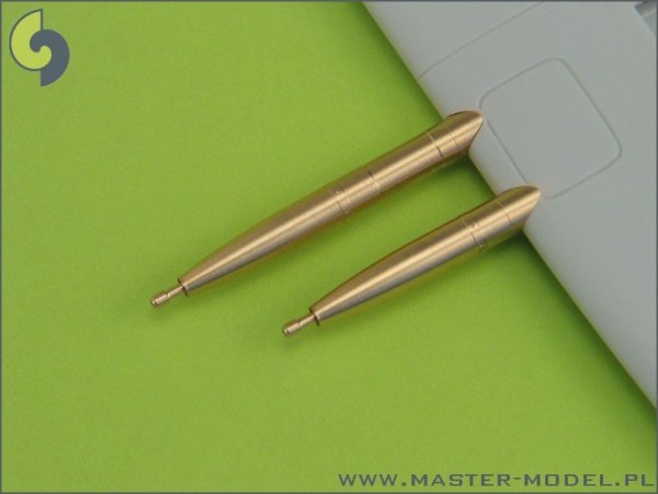 Master AM-32-021 Supermarine Spitfire revised wing (Mk.21/24) - Hispano 20mm cannons in fairings (1:32)