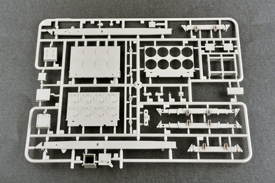 Trumpeter 01054 Terminal High Altitude Area Defence THAAD 1/35