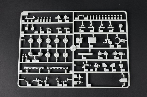 Trumpeter 07456 Stryker M1132 engineering vehicle with SOB engineering shovel 1/72