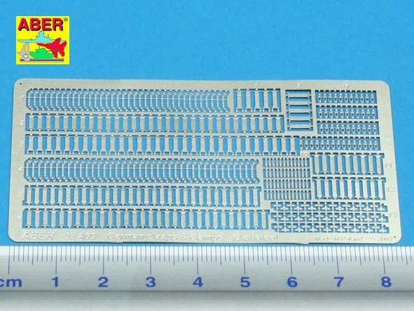 Aber 35A093 German clasps and clamps (2nd choice) (1:35)