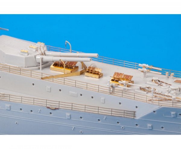 Eduard 53258 HMS Dreadnought 1915 1/350 TRUMPETER