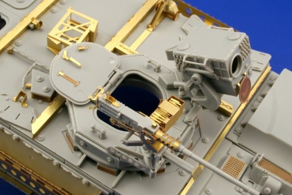 Eduard 36061 M-1127 RV 1/35 Trumpeter