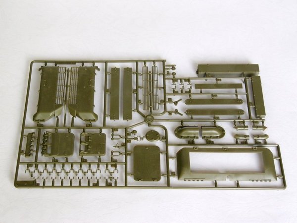 Trumpeter 00905 T-34/76 Model 1942 1/16