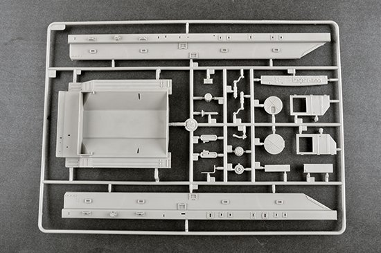 Trumpeter 01079 KET-T Recovery Vehicle Based on MAZ-537 Heavy Truck 1/35