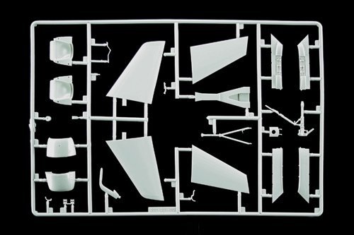 Italeri 2698 Grumman EA-6B Prowler (1:48)