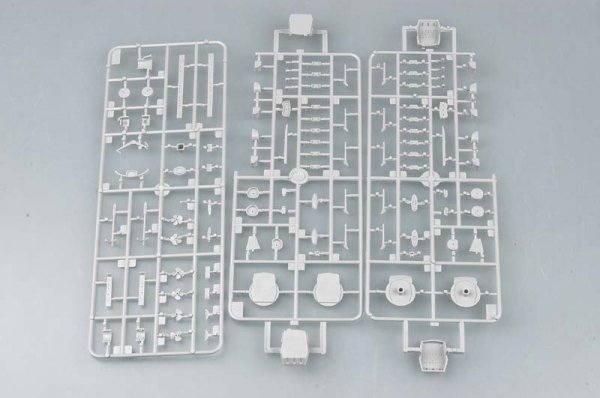 Trumpeter 05761 American Battleship USS Massachusetts (BB-59) 1:700